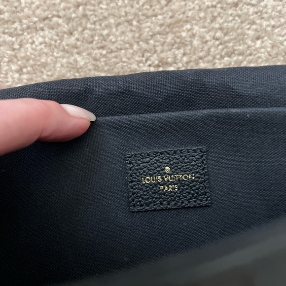 Felicie Pochette Louis Vuitton - Picture 7 of 14